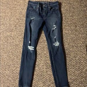 High waisted ripped Jeans